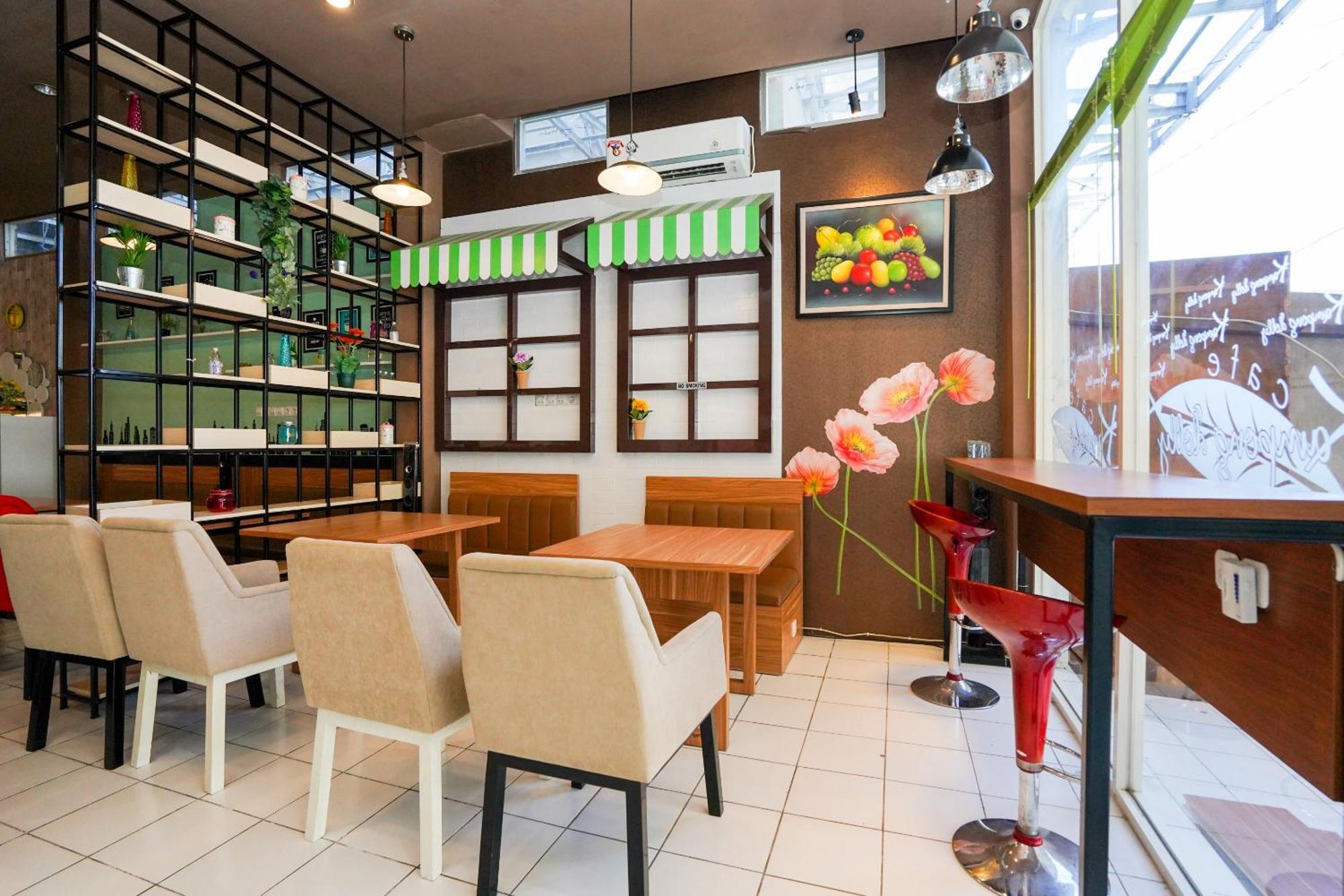 Hotel O Surabaya Near Surabaya Town Square Formerly Kupang Gunung Residence Exterior photo