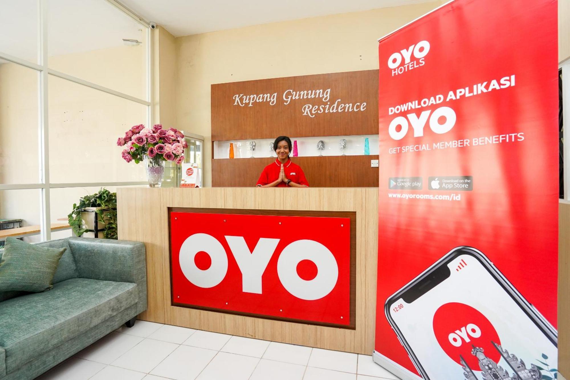 Hotel O Surabaya Near Surabaya Town Square Formerly Kupang Gunung Residence Exterior photo