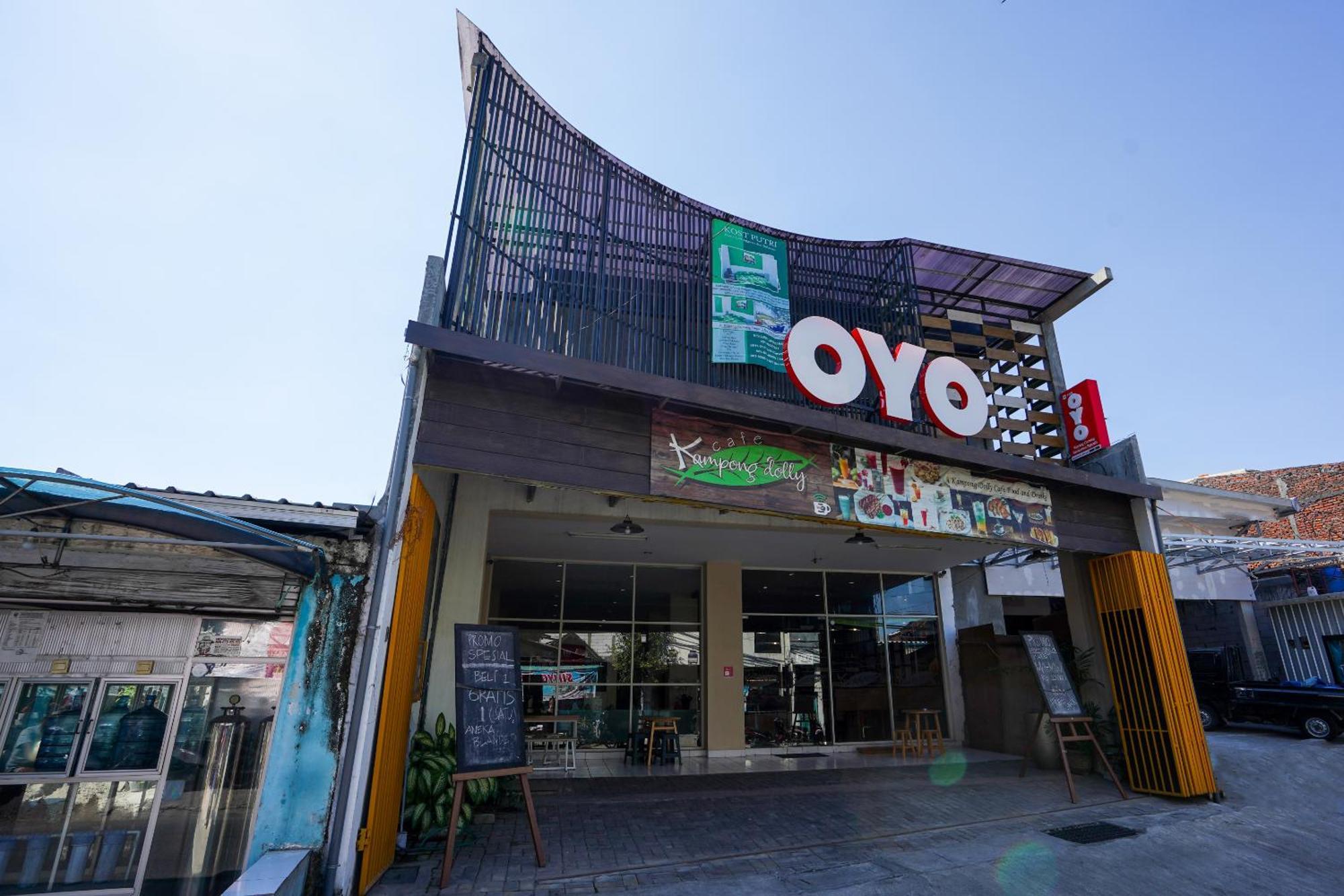 Hotel O Surabaya Near Surabaya Town Square Formerly Kupang Gunung Residence Exterior photo