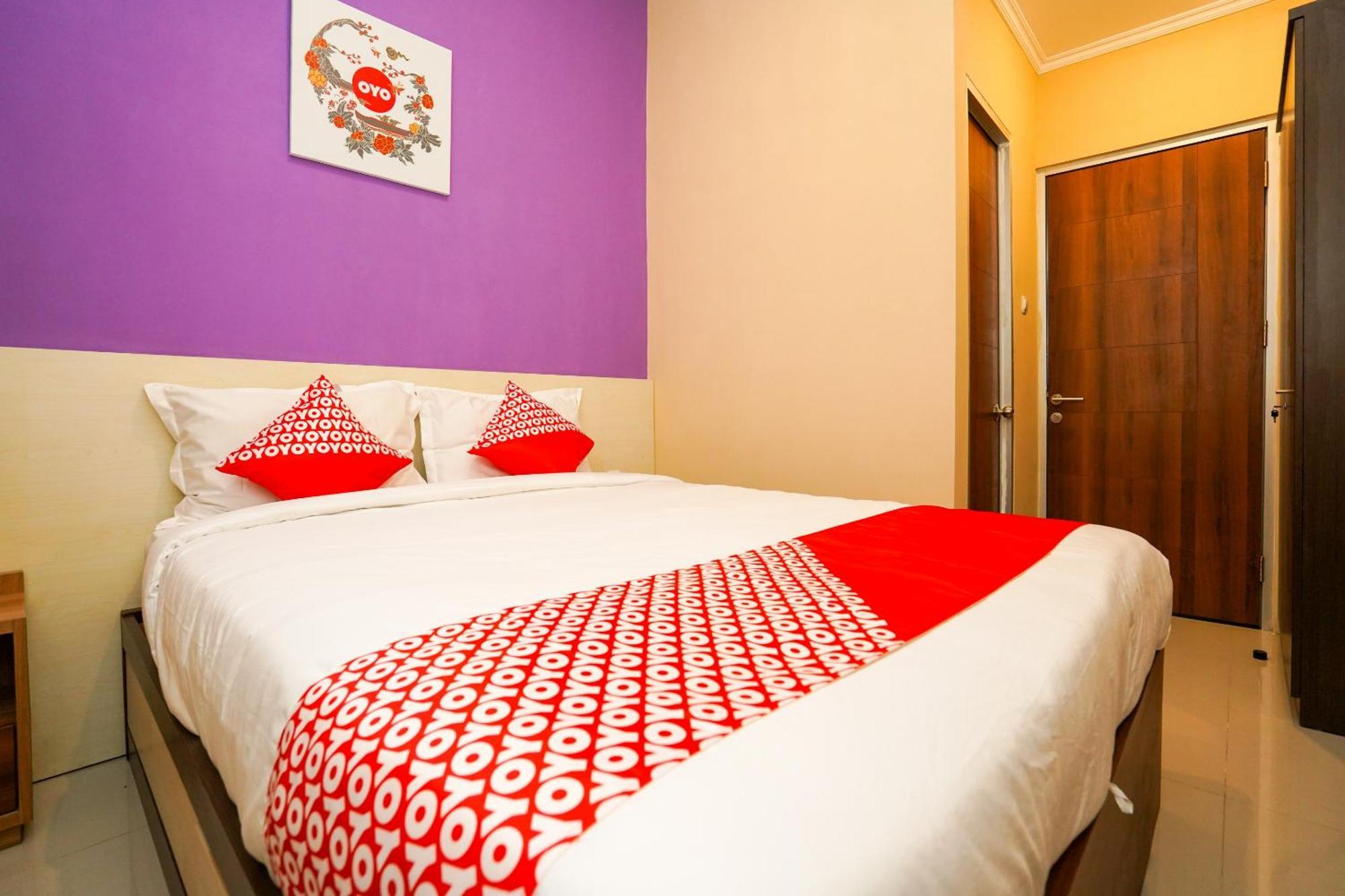 Hotel O Surabaya Near Surabaya Town Square Formerly Kupang Gunung Residence Exterior photo