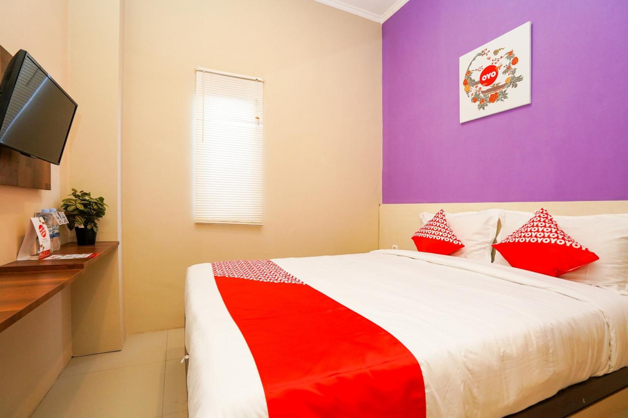 Hotel O Surabaya Near Surabaya Town Square Formerly Kupang Gunung Residence Exterior photo